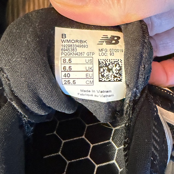 New Balance fresh foam MOR shoes - Picture 5 of 6